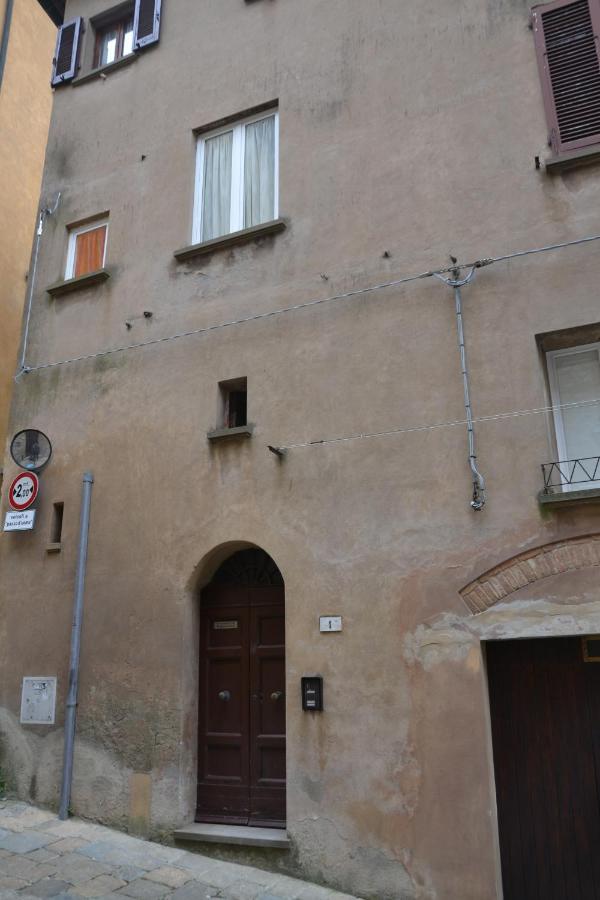 Ferienwohnung Il Nido Dei Priori Volterra Exterior foto