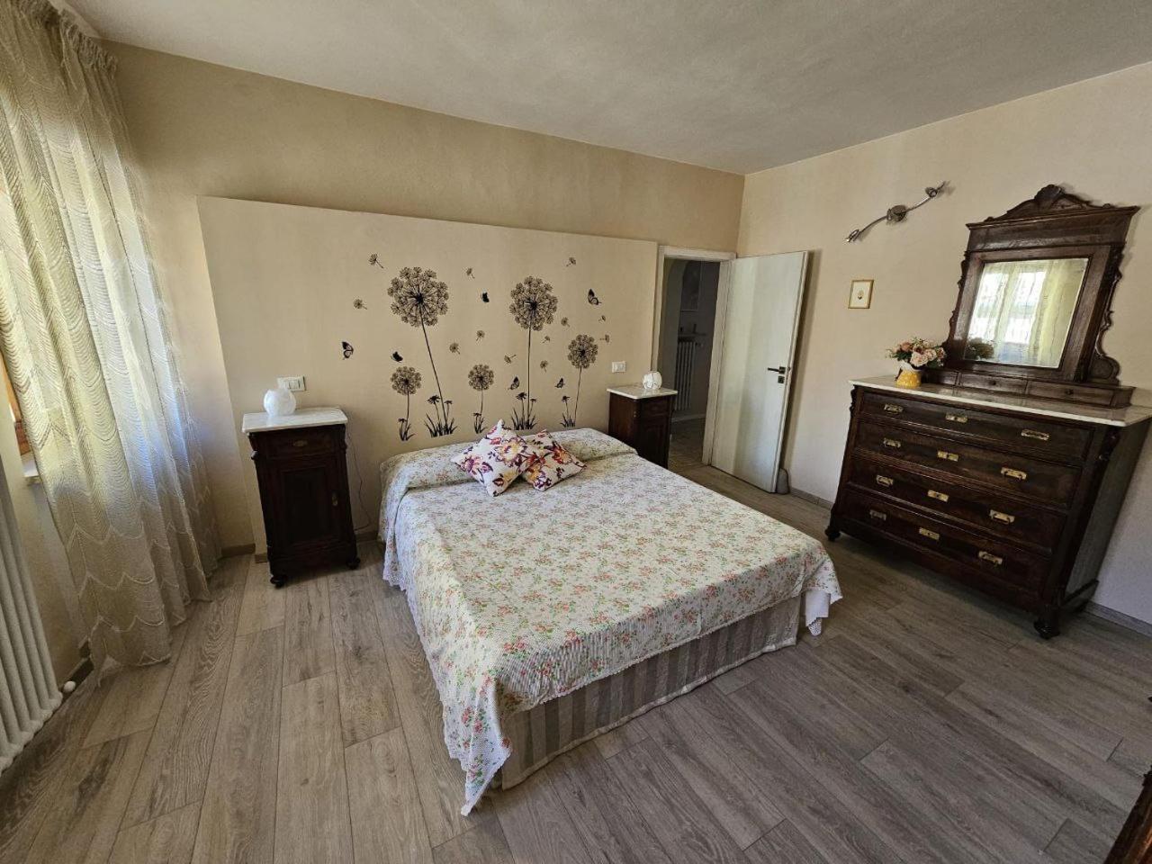 Ferienwohnung Il Nido Dei Priori Volterra Exterior foto